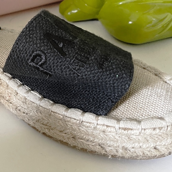 Like New. Black Flatform Espadrilles Size 6 – Faux Leather & Woven Canvas - Picture 5 of 6